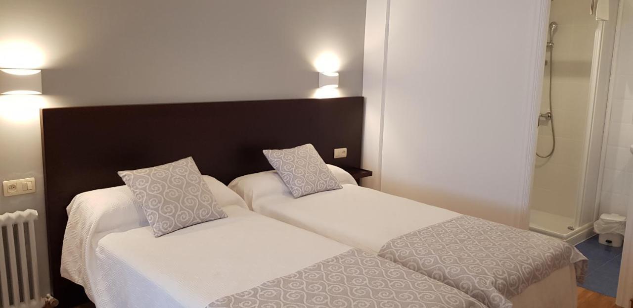 Pension Elisardo Noia Bagian luar foto