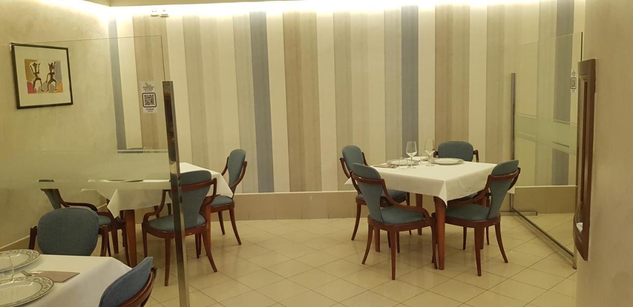 Pension Elisardo Noia Bagian luar foto