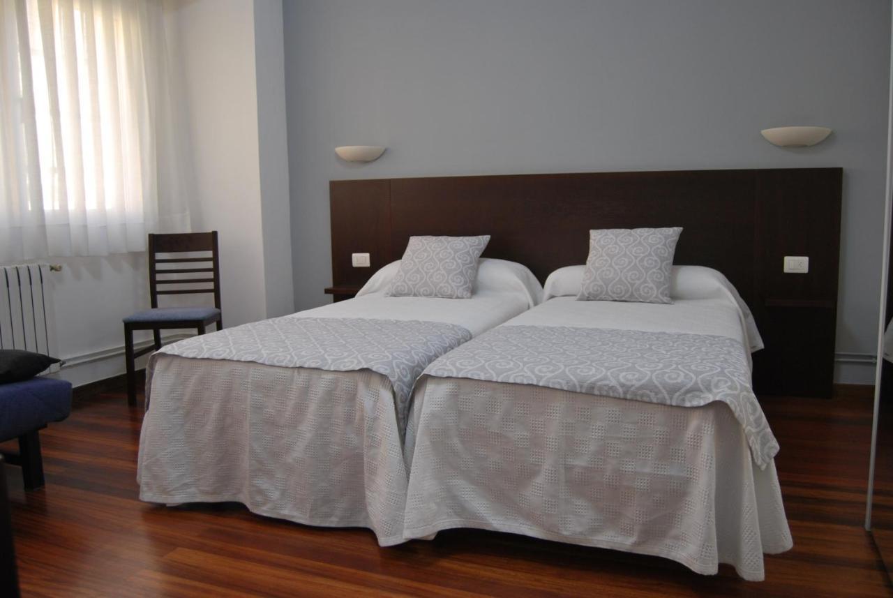 Pension Elisardo Noia Bagian luar foto